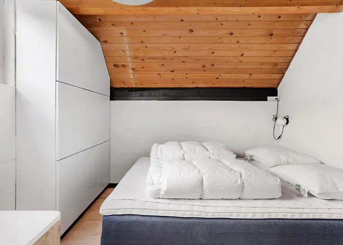 Fy196-brenderup-fyn-bakkevej-15 * Vedelshave