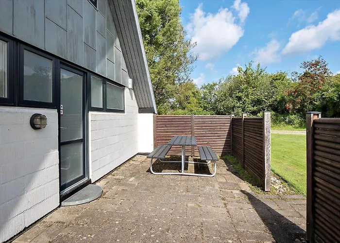 Fy196-brenderup-fyn-bakkevej-15 Holiday home *